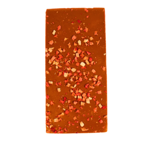 Edle Vollmilchschokolade mit Erdbeerstückchen
